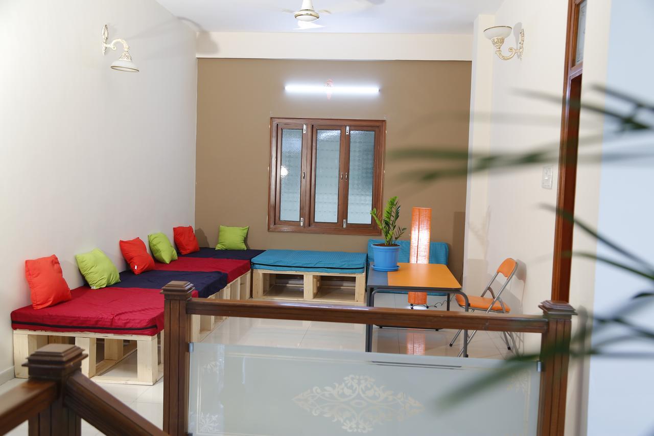 Nomads Nest Hyderabad Exterior foto