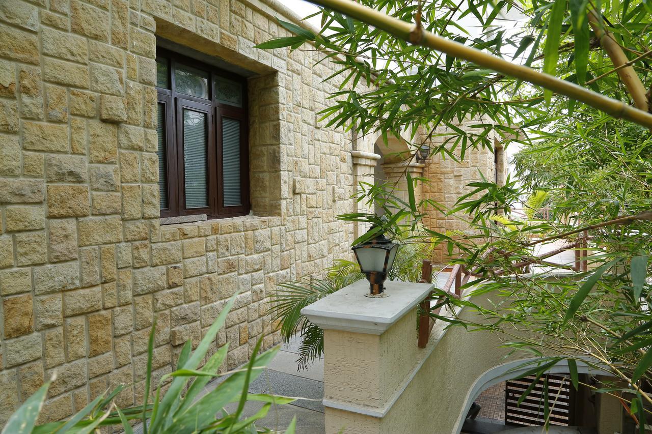 Nomads Nest Hyderabad Exterior foto