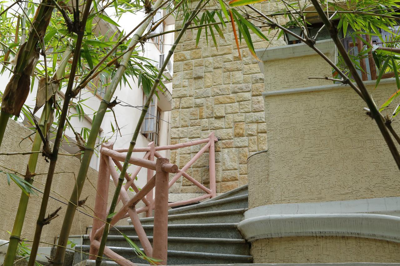 Nomads Nest Hyderabad Exterior foto